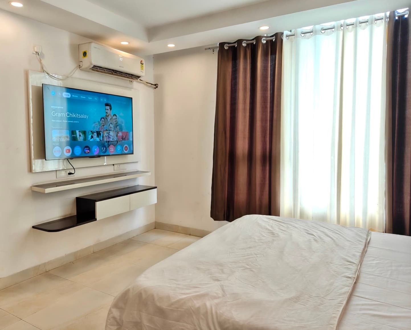 Sheron Hotels property